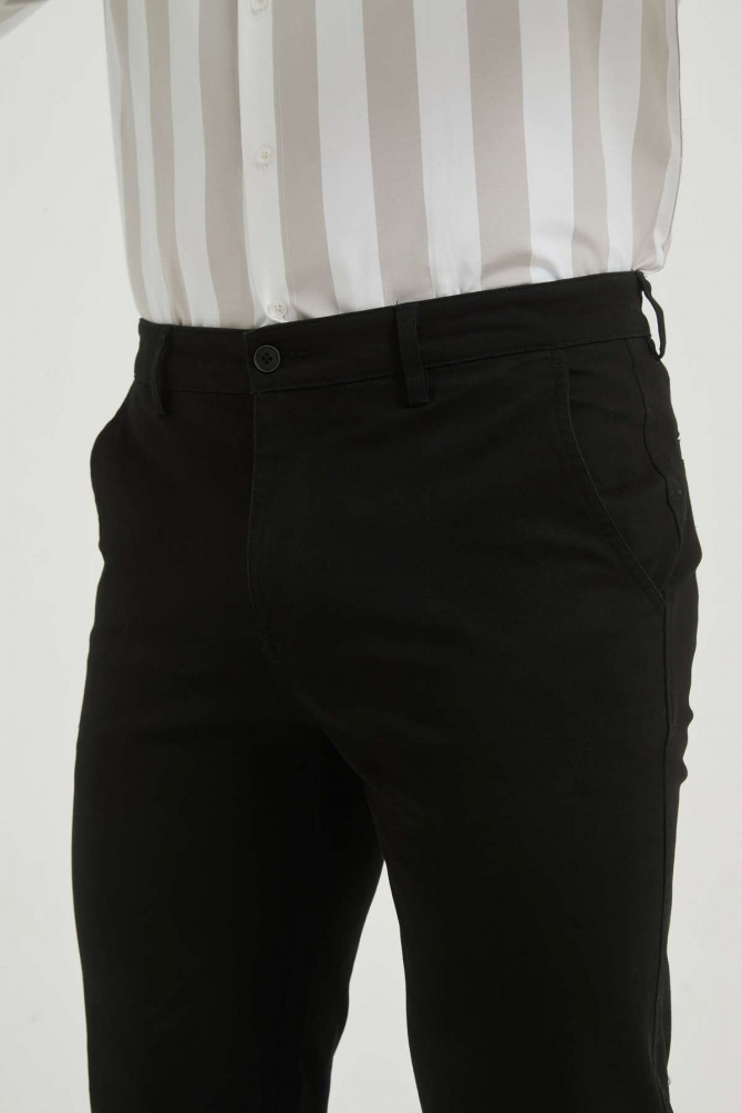 Pantalon chino coupe confort - Noir