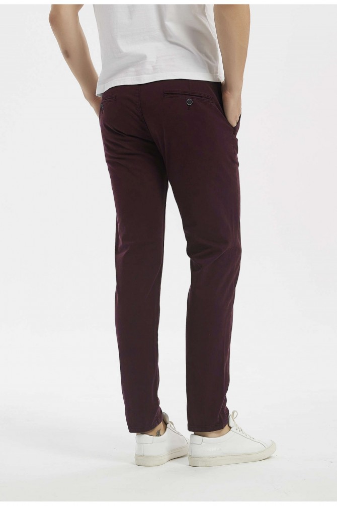 Pantalon chino cintré