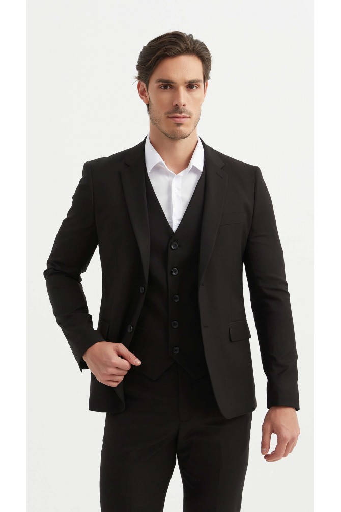 Costume 3 pièces en noir