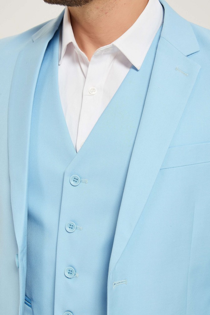3 pieces suit in sky blue