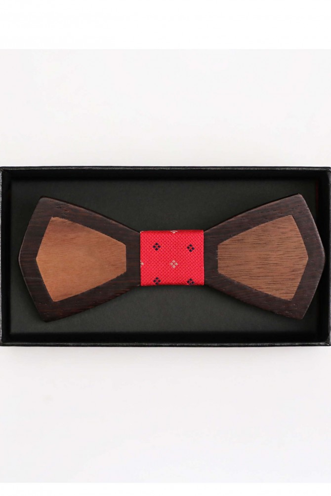 Wood bowtie
