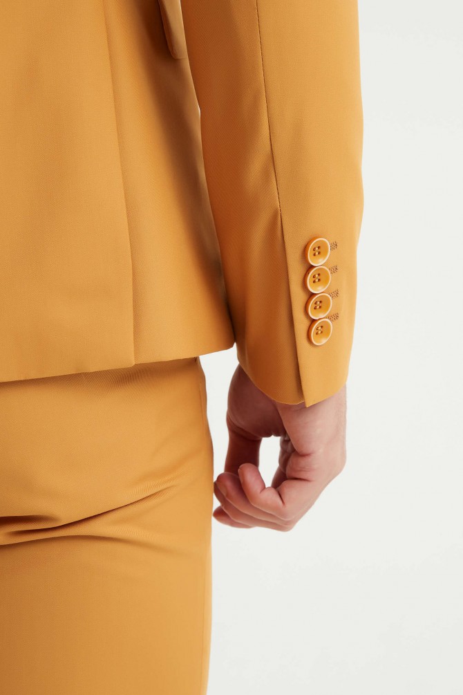 3 pieces suit in mustard