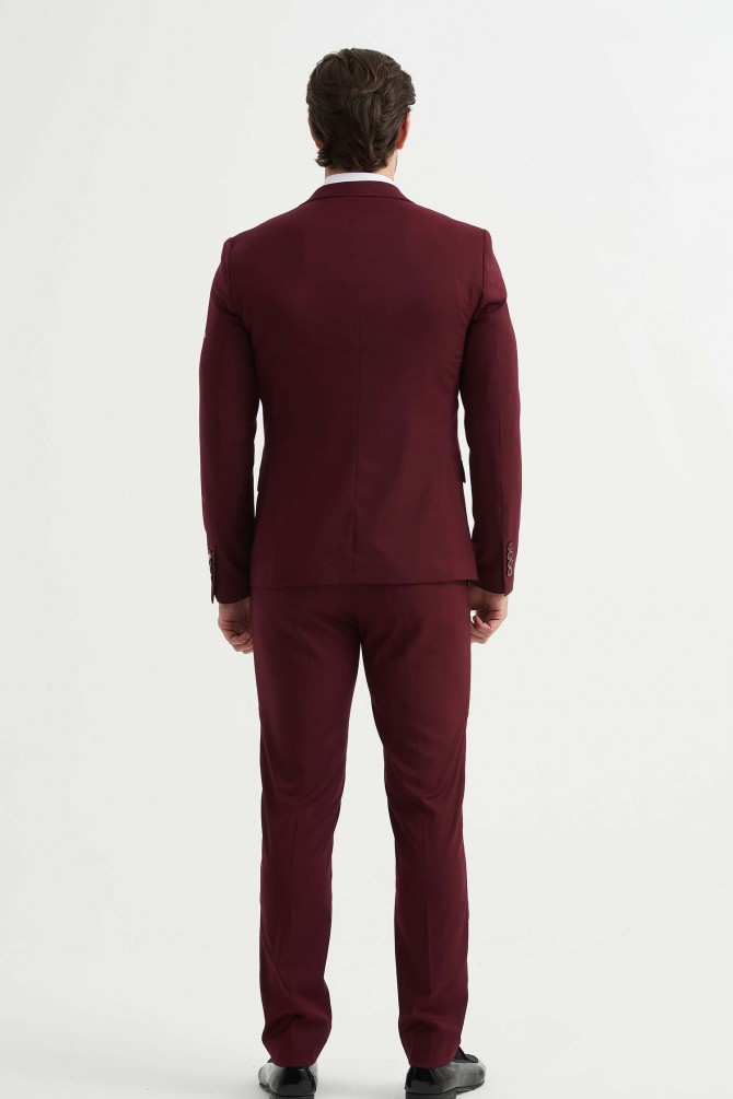 3 pieces suit in burgundy