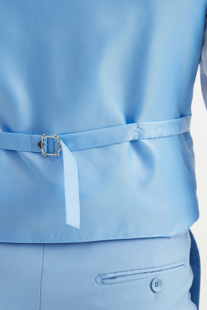 3 pieces suit in sky blue