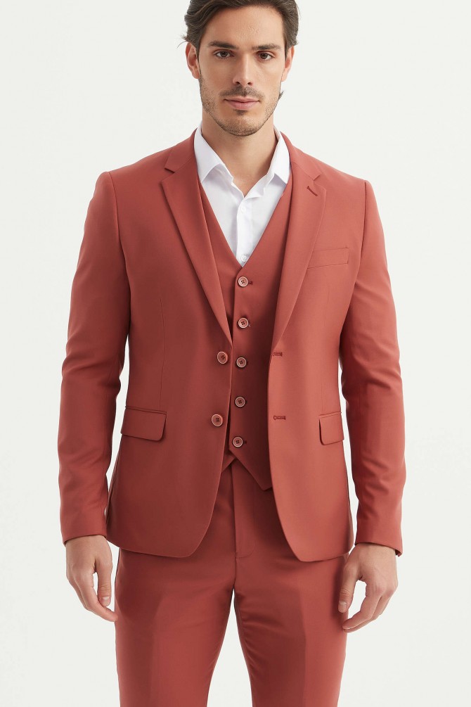 3 pieces suit in terracotta