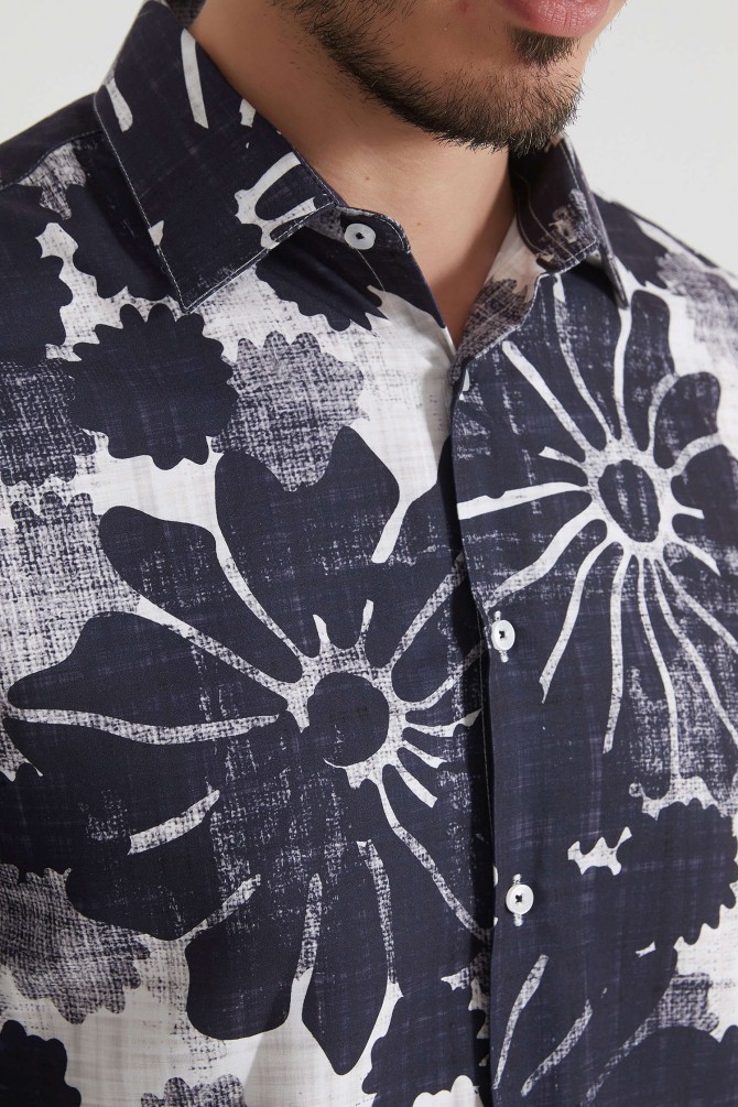 Patterned shirt comfort fit