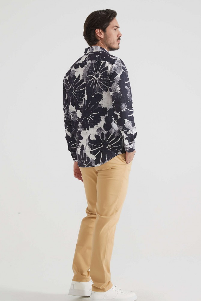 Patterned shirt comfort fit