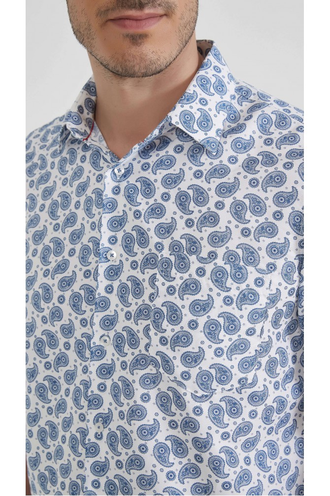 Patterned sleeveless shirt comfort fit - White