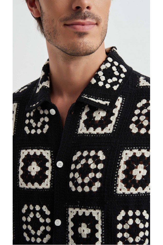 Embroidered shirt in cotton