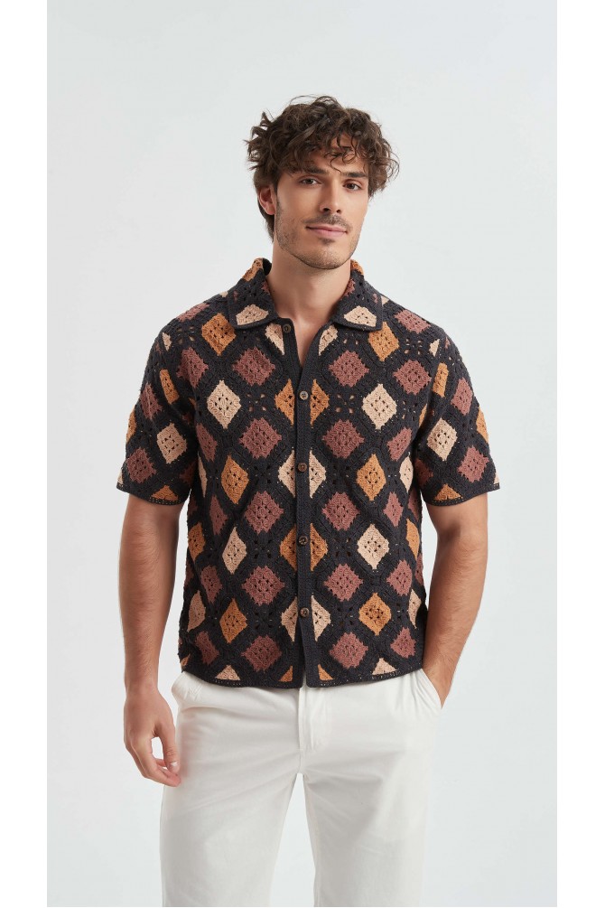Embroidered shirt in cotton