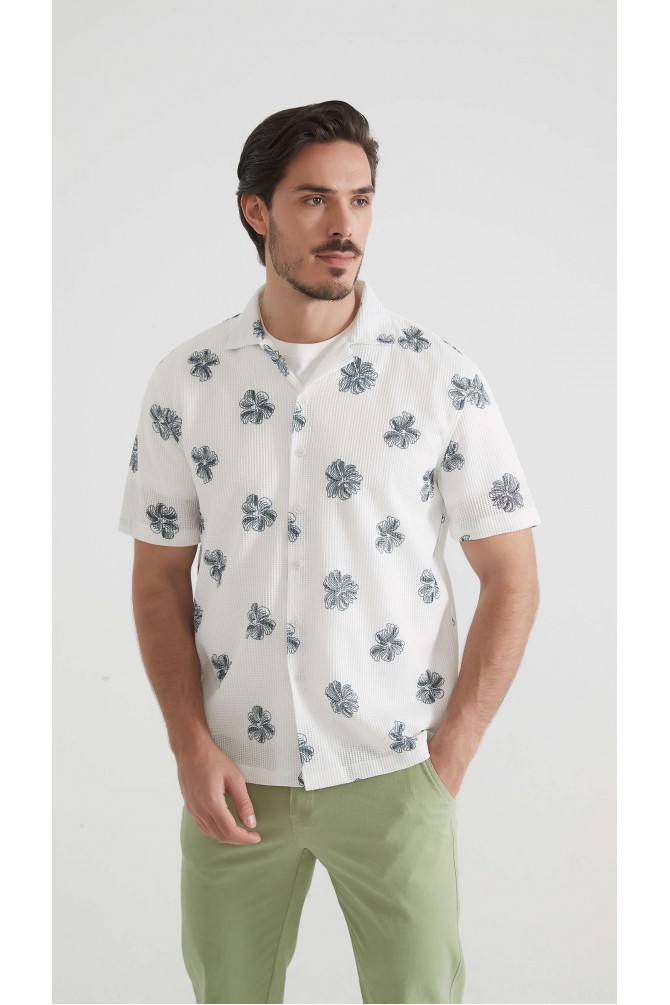 Embroidered shirt