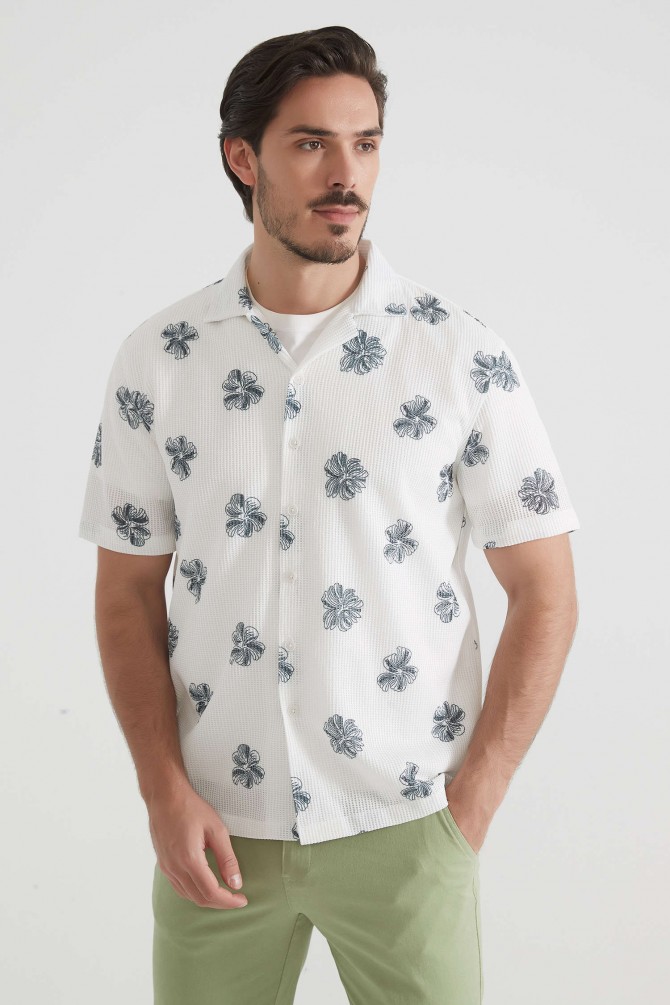 Embroidered shirt
