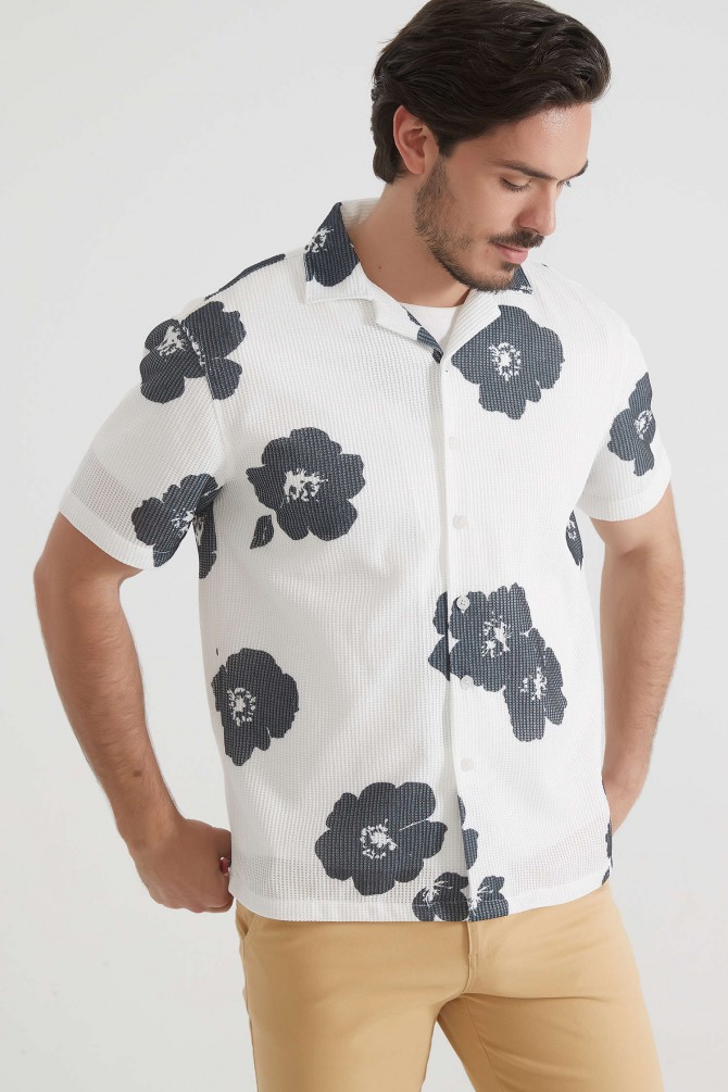 Embroidered shirt