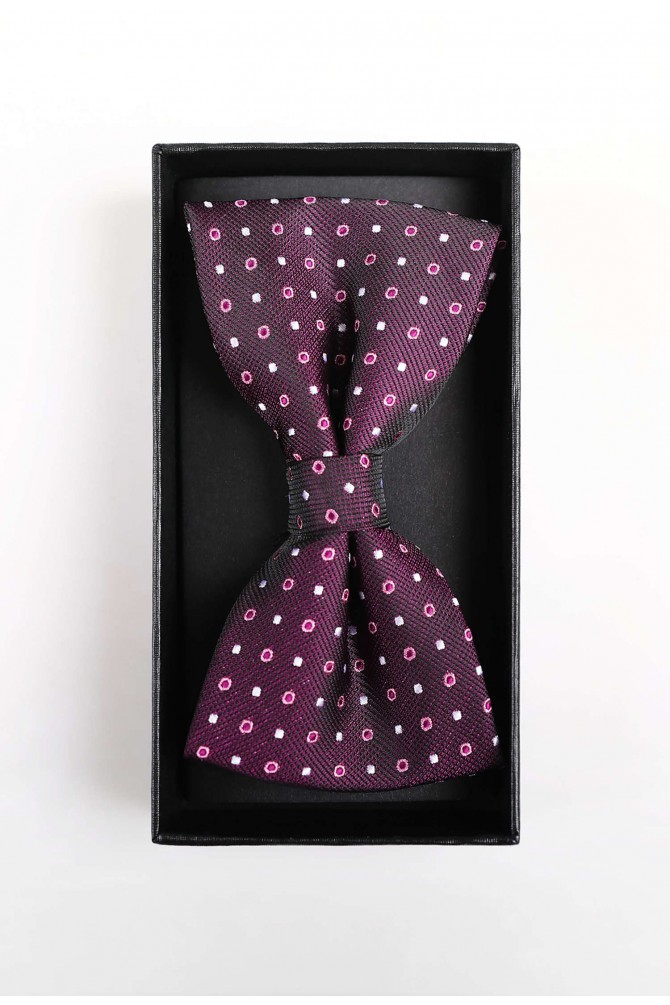 Printed bow tie in box & pocket square