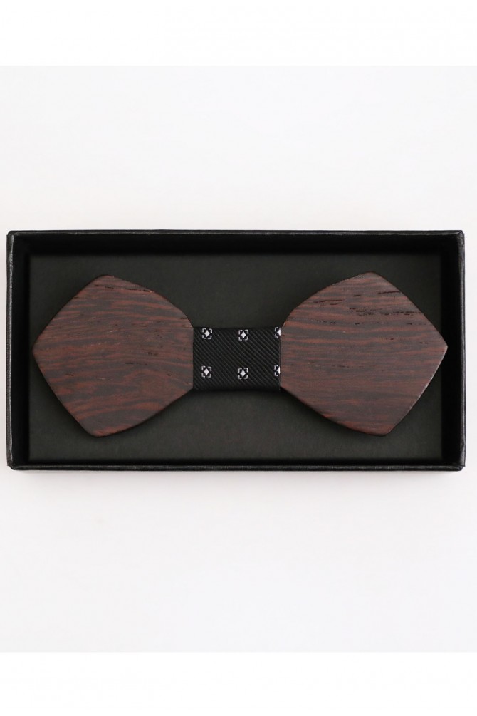 Wood bowtie