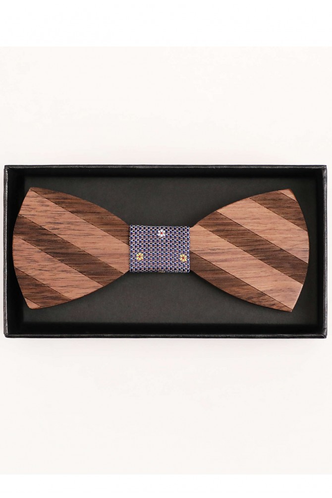 Wood bowtie