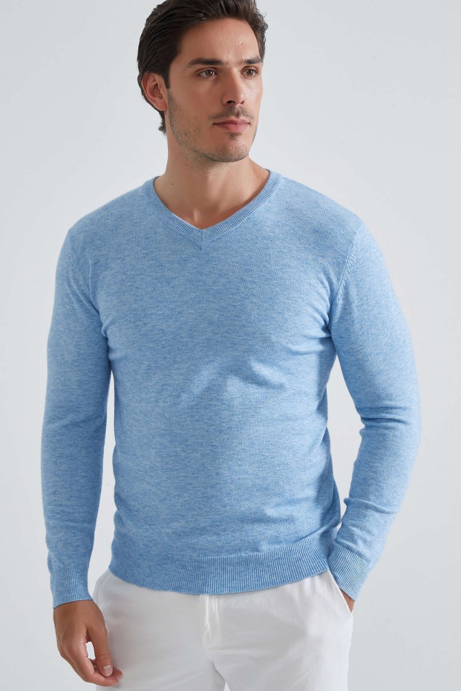 "V" neck jumper
