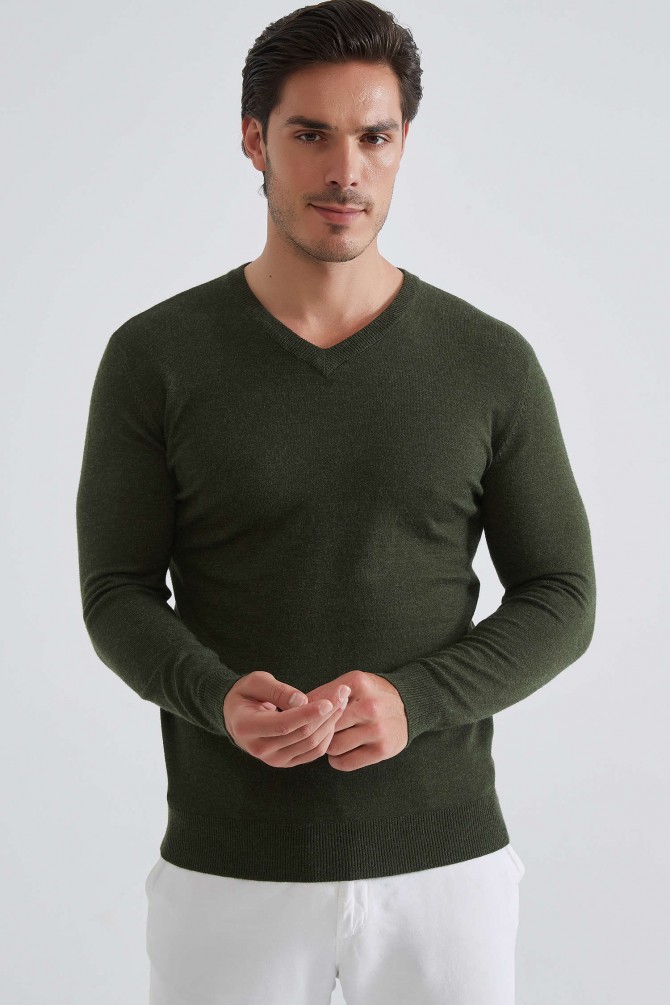 "V" neck jumper