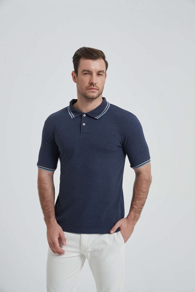 Bicolor collar polo in adjusted fit