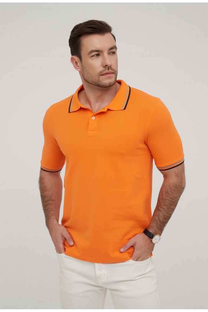 Orange polo shirt with bicolor edged collar