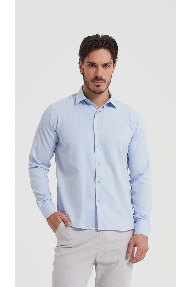 Chemise unie en confort fit coton piqué