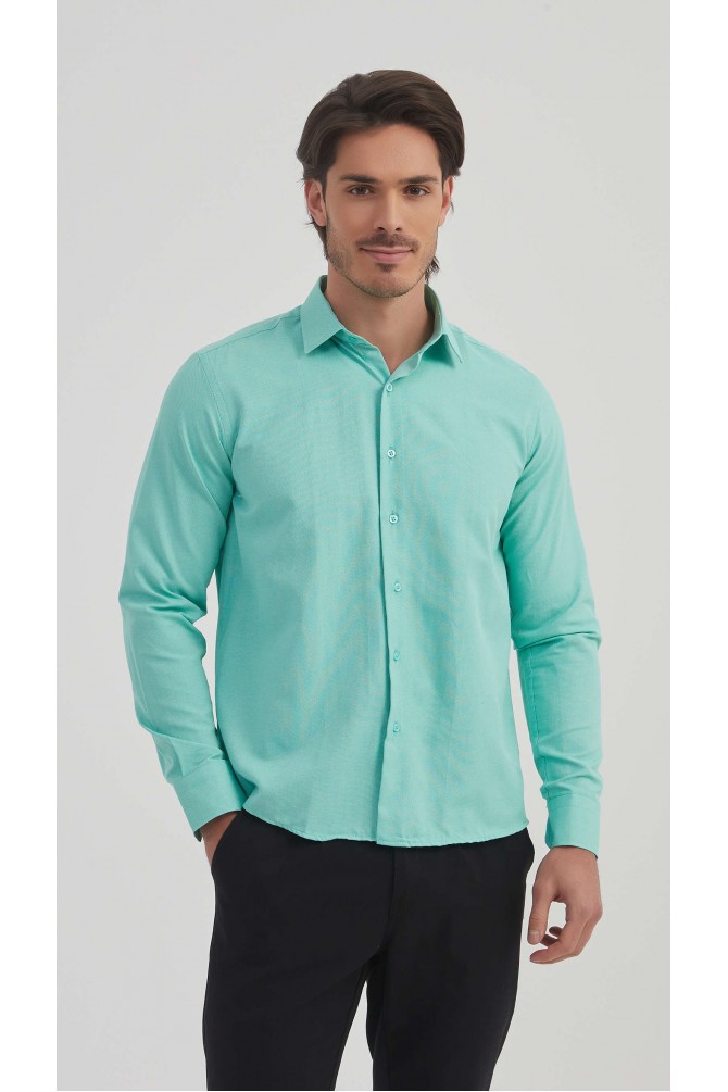 Chemise unie en confort fit coton piqué