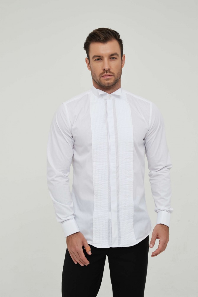 White shirt slim fit spread collar
