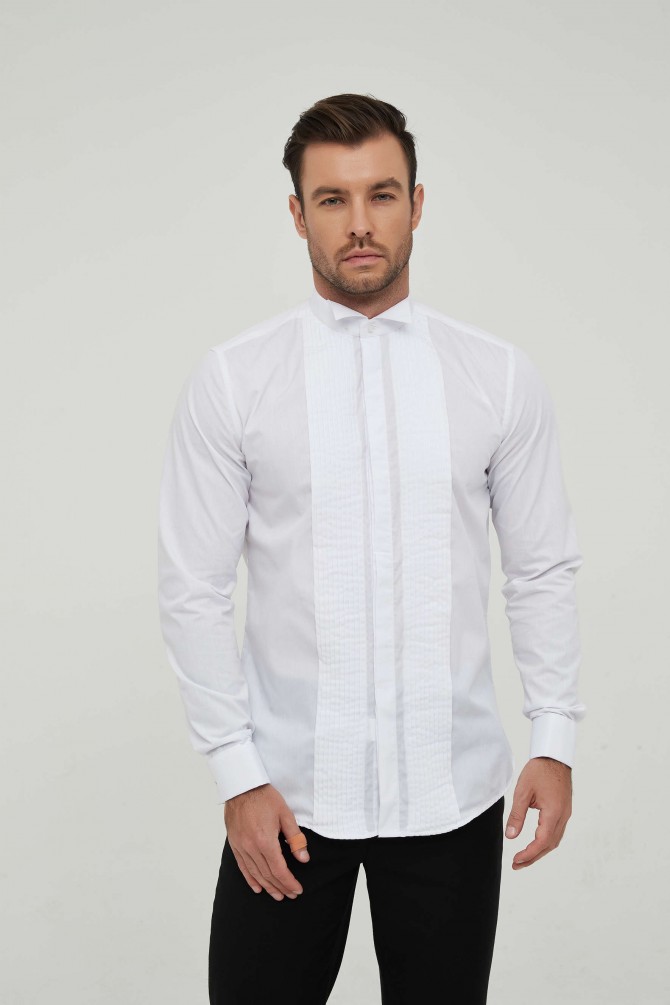 Chemise blanche plastron plissé à col cassé en slim fit