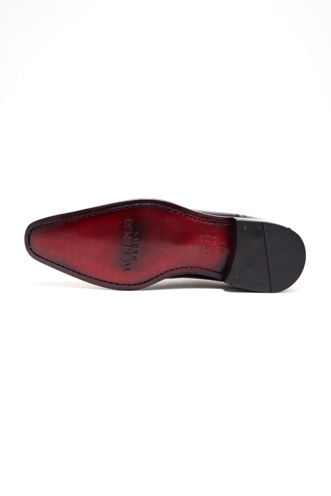 Richelieu men leather sole model Milo