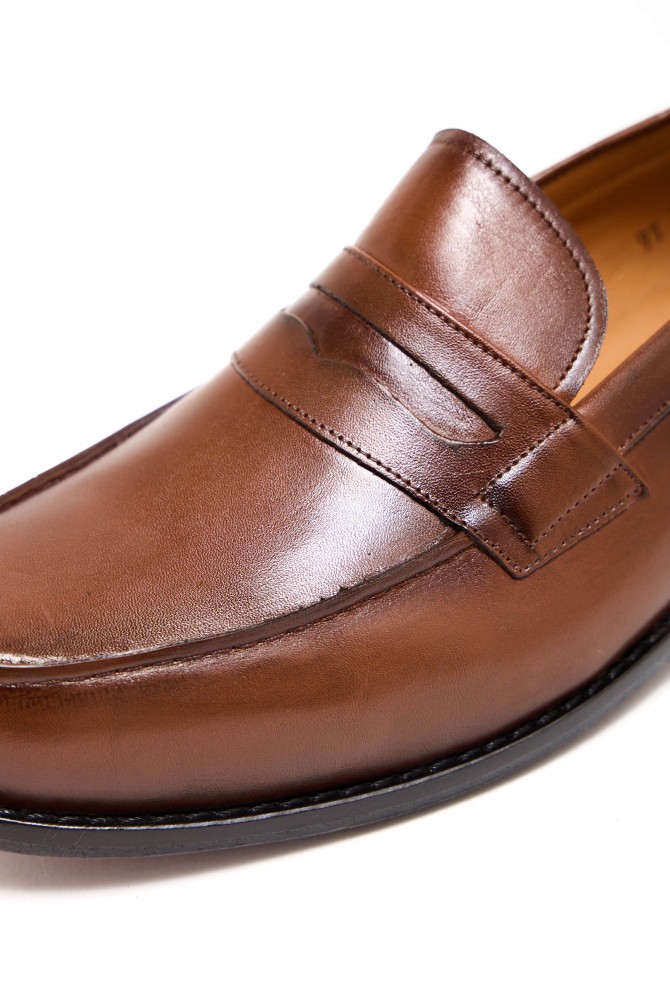 FERNANDO Leather Loafers
