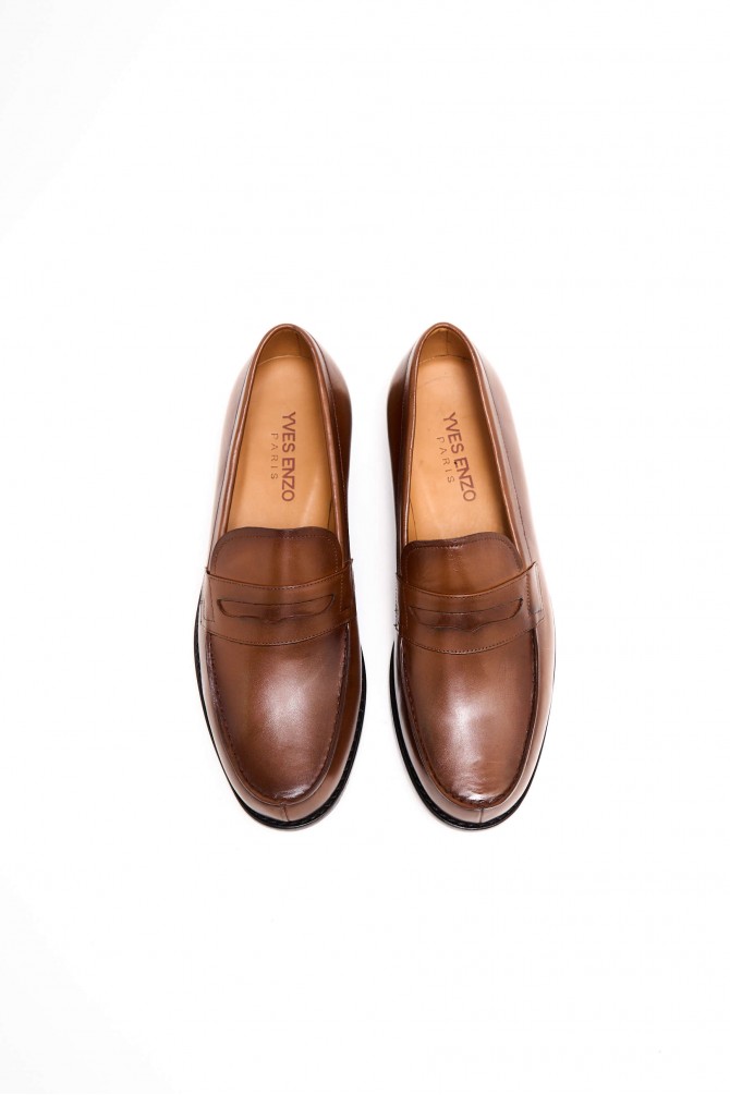 FERNANDO Leather Loafers